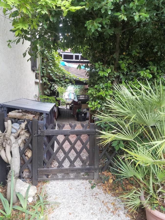 Normandy Cottage Gagny Ngoại thất bức ảnh