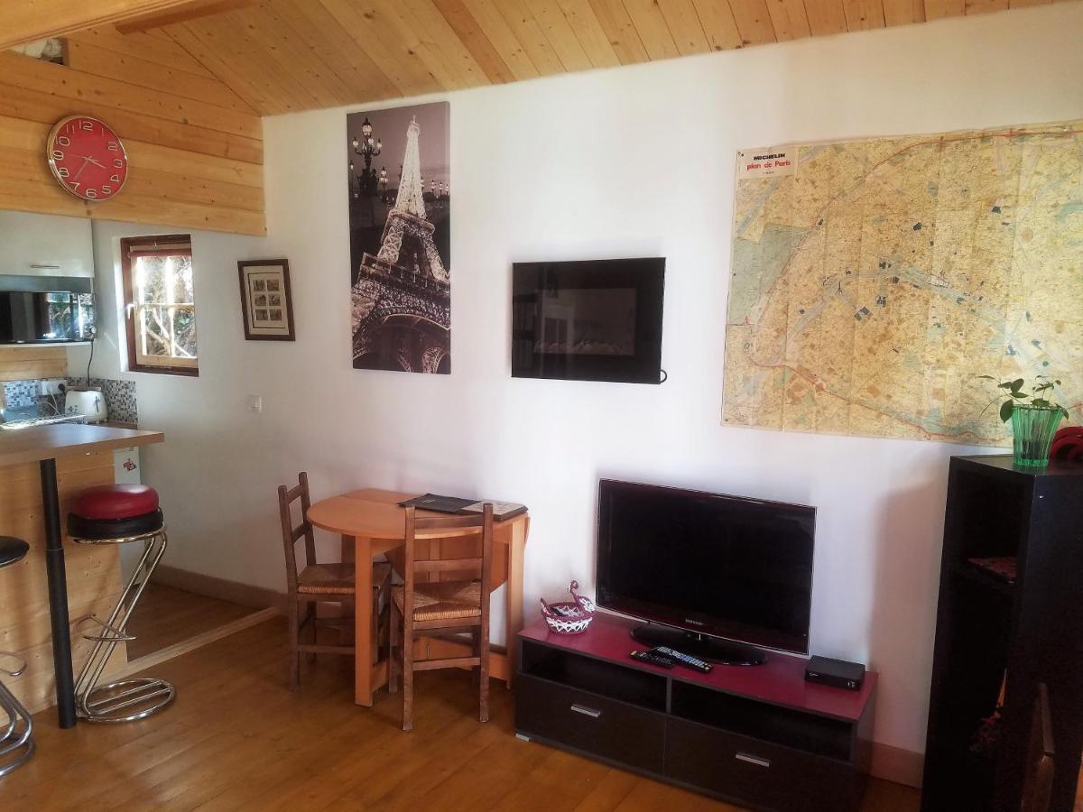 Normandy Cottage Gagny Ngoại thất bức ảnh